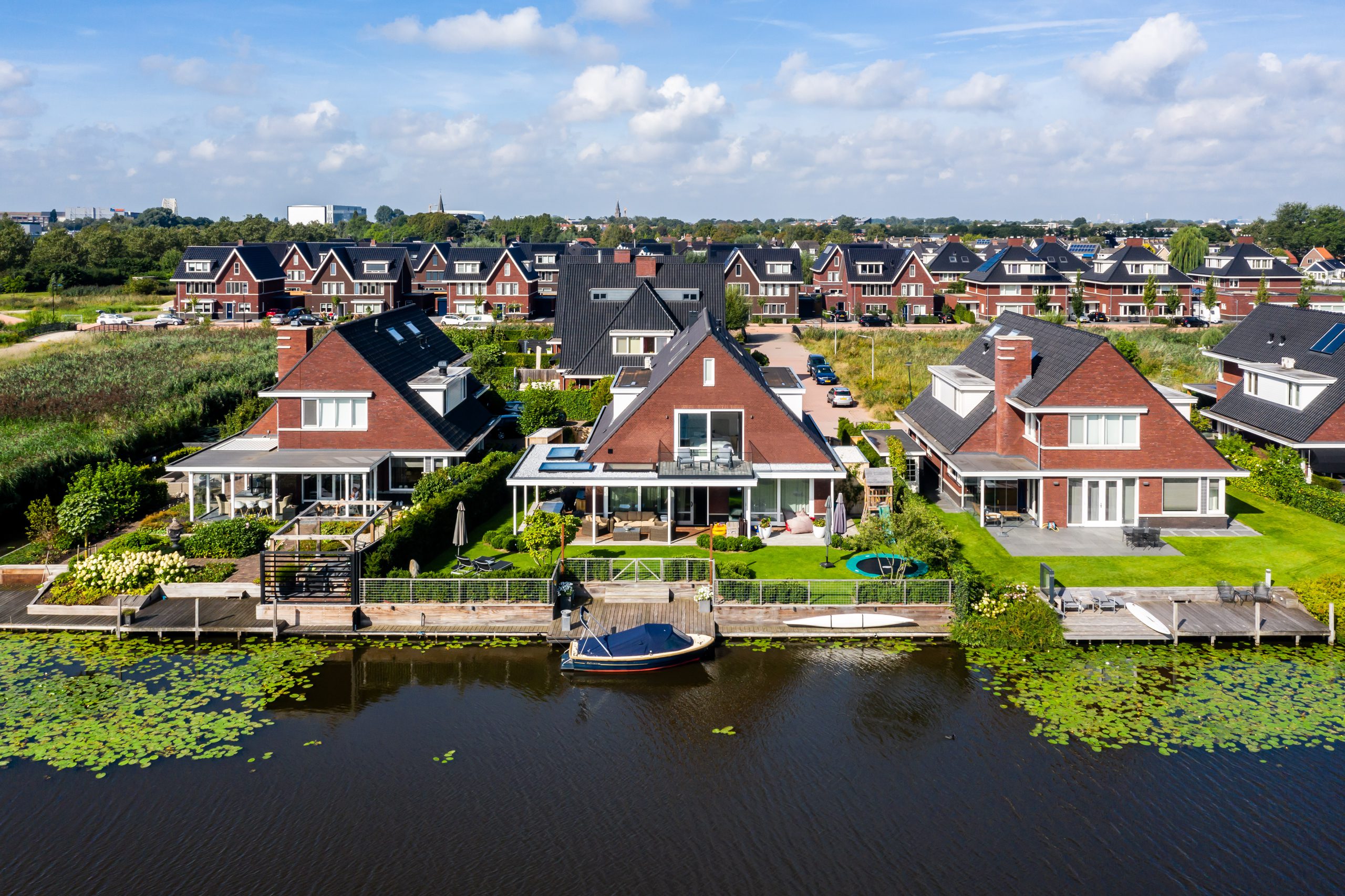 Afbeelding Nieuwbouw in jaren 30 stijl